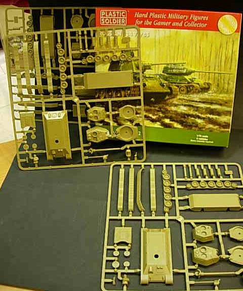 WW2V20001 THE PLASTIC SOLDIER COMPANY SCALA 1/72 RUSSIAN T34 76/85 ...