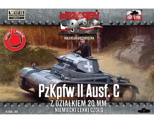 WWH010  FIRST TO FIGHT KITS Pz.Kpfw.II Ausf.C German light tank.