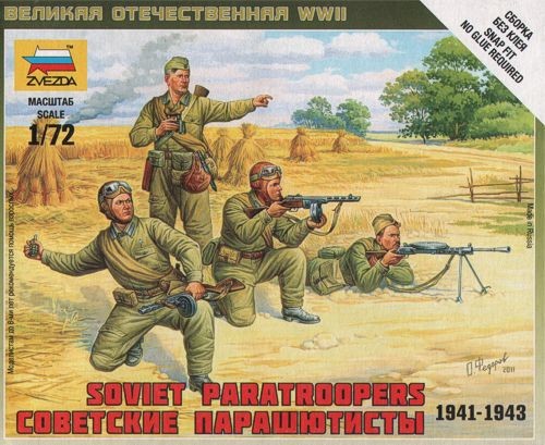 ZVEZDA 6138 Soviet Paratroops (WWII)